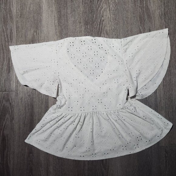 Gaze Apparel white eyelet babydoll top  ✦ white puffy-sleeved wrap top ✦ - Picture 9 of 12